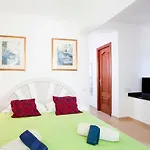 Elegant Holiday Home In Cala D Or With Swimming Pool